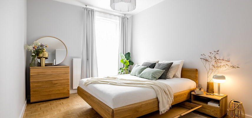 Twoja sypialnia premium – naturalne lite drewno stworzone na wymiar.